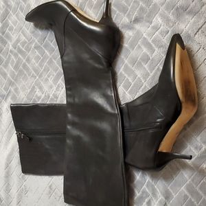 Leather knee high Via Spiga boots